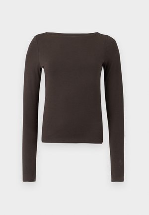 Bluză cu mâneci lungi, de culoare maro închis, realizată dintr-un material moale și neted. Are un decolteu rotund și o siluetă conică, fără modele proeminente.