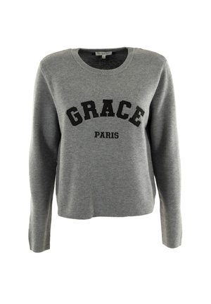 Maglione grigio con maniche lunghe, colletto rotondo, caratterizzato da "GRACE" e "PARIS" in testo nero. Il tessuto appare liscio e leggermente elasticizzato.