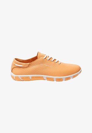 TBS, CHAUSSURES BASSES JAZARIA VERT - Baskets basses - orange