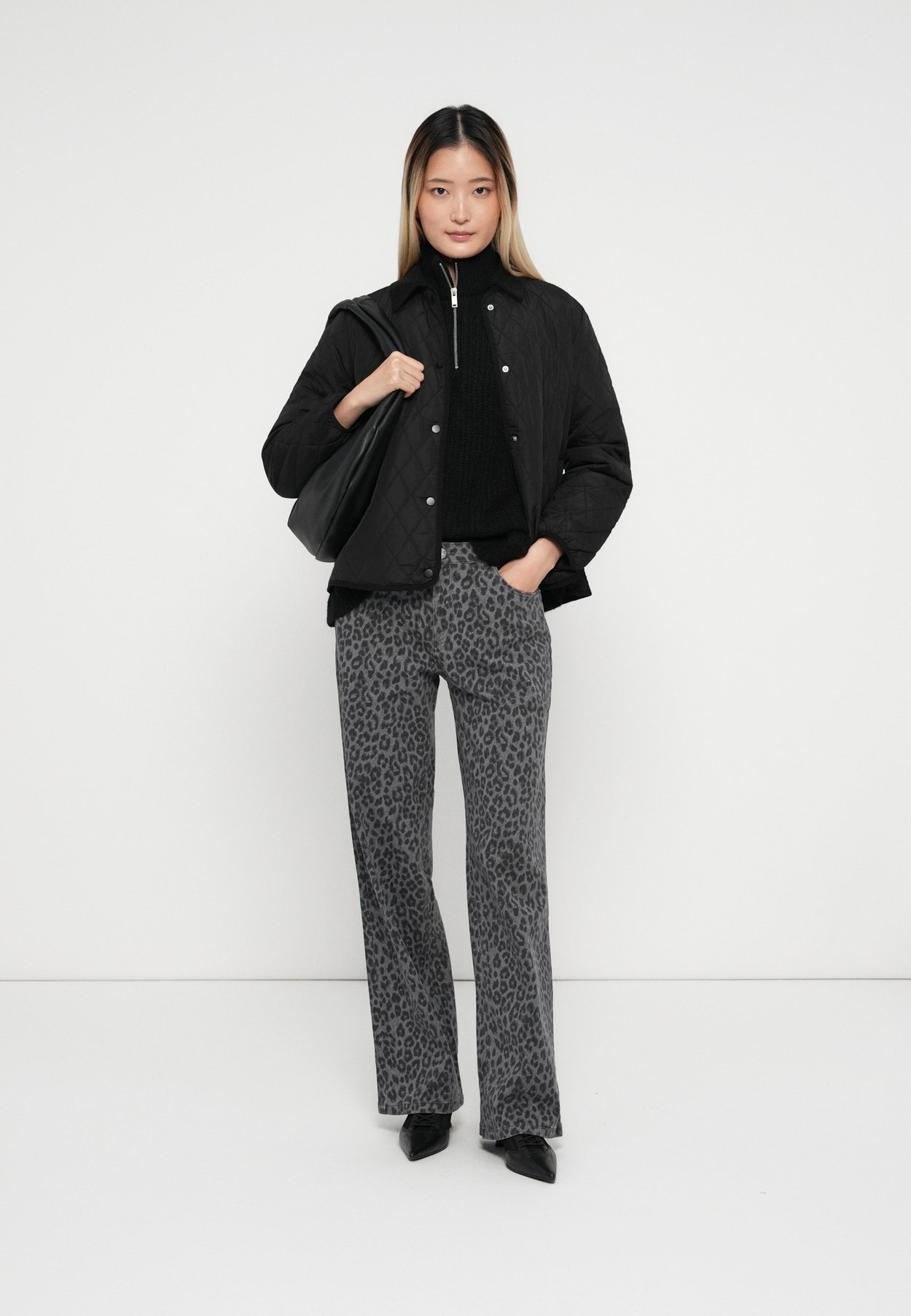 ONLHELENA LIGHT QUILTED JACKET