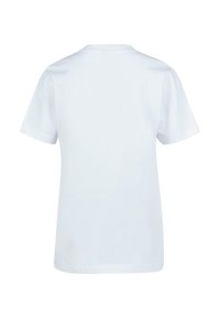 Camiseta blanca de algodón de manga corta con un cuello redondo clásico. Textura suave, diseño sencillo y sin adornos visibles.