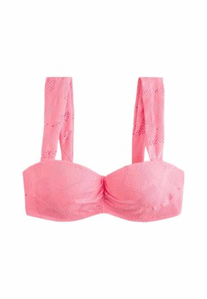 Pink bikini top i tekstureret stof med brede skulderstropper og subtilt blomstret blondemønster.