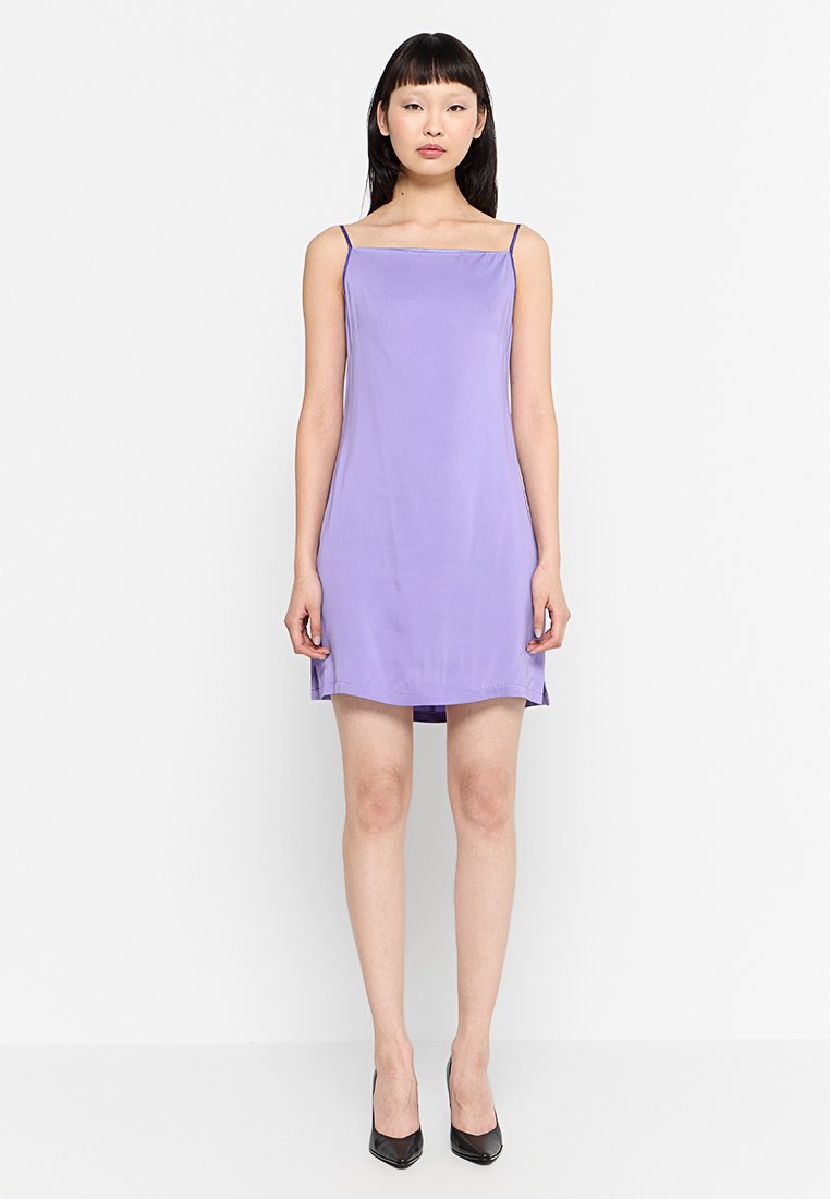 Versace Jeans Couture Jurk paars Versace Jeans Couture Jurk paars