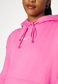 Nike Sportswear HOODIE - Camisola - pinksicle/sail