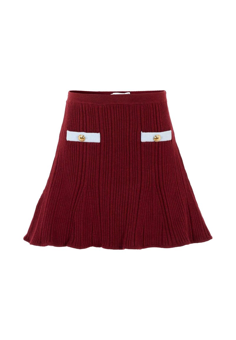 Gonna burgundy a coste con design svasato, caratterizzata da due tasche con accenti bianchi e bottoni dorati sul davanti. Texture in maglia morbida.