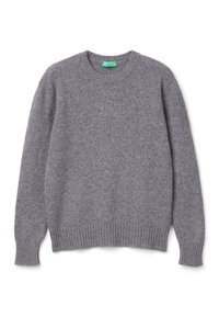 Szary sweter dziany z okrągłym dekoltem, ribbowymi mankietami i dołem, wykonany z miękkiego materiału o lekko textured wykończeniu.