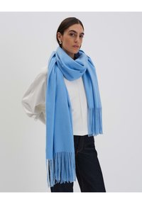 someday. Sjaal - azure blue