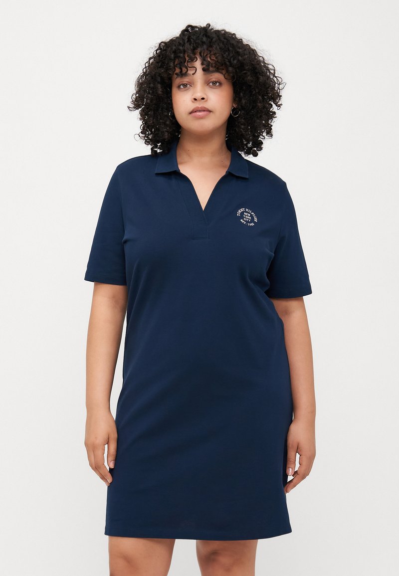Tommy Hilfiger Curve - STAMP POLO DRESS - Jerseyjurk - dark night navy, Vergroten
