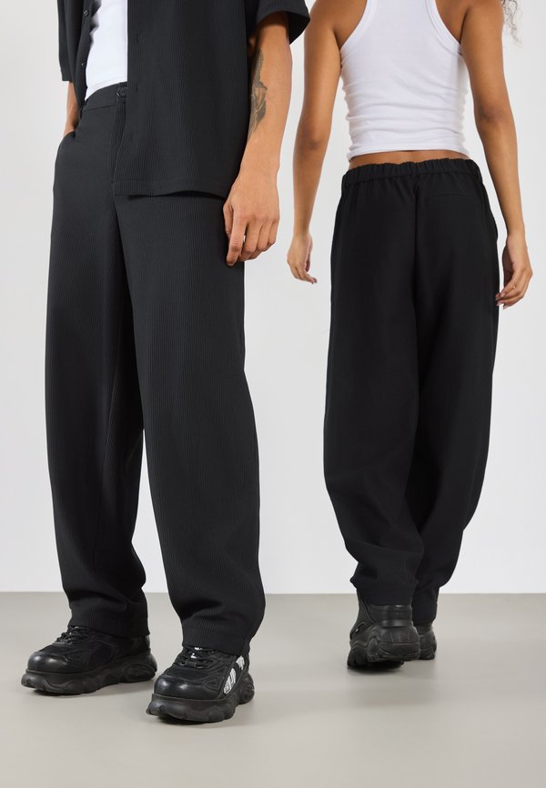 UNISEX - Trousers2