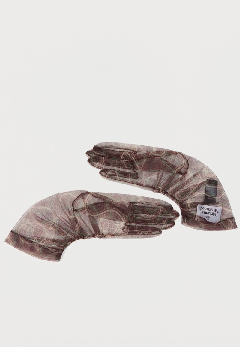 Gants transparents à motif dans des tons bruns atténués avec des coutures visibles et une petite étiquette en tissu blanc sur un gant.