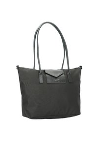 Borsa a tracolla nera realizzata in tessuto testurizzato, con due manici lunghi, chiusura con zipper e una piccola patch in pelle con logo.