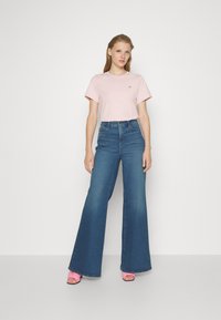 GANT SHIELD - T-shirt basic - faded pink