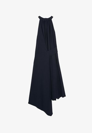 Tmavomodré asymetrické bezrukávové šaty s nazbieraným výstrihom a širokým detailom opasku v páse.