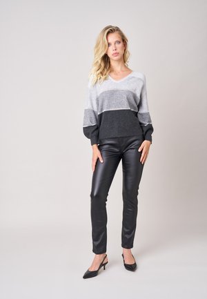 DEELUXE, LODINA - Pullover - grau