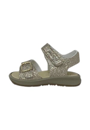 Sandalo glitterato per bambini con cinturino in velcro regolabile alla caviglia e fibbia dorata sulle dita, suola beige e design con punta aperta.