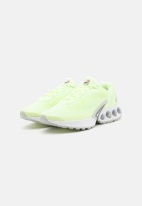 Nike Sportswear Tenisky - neon yellow