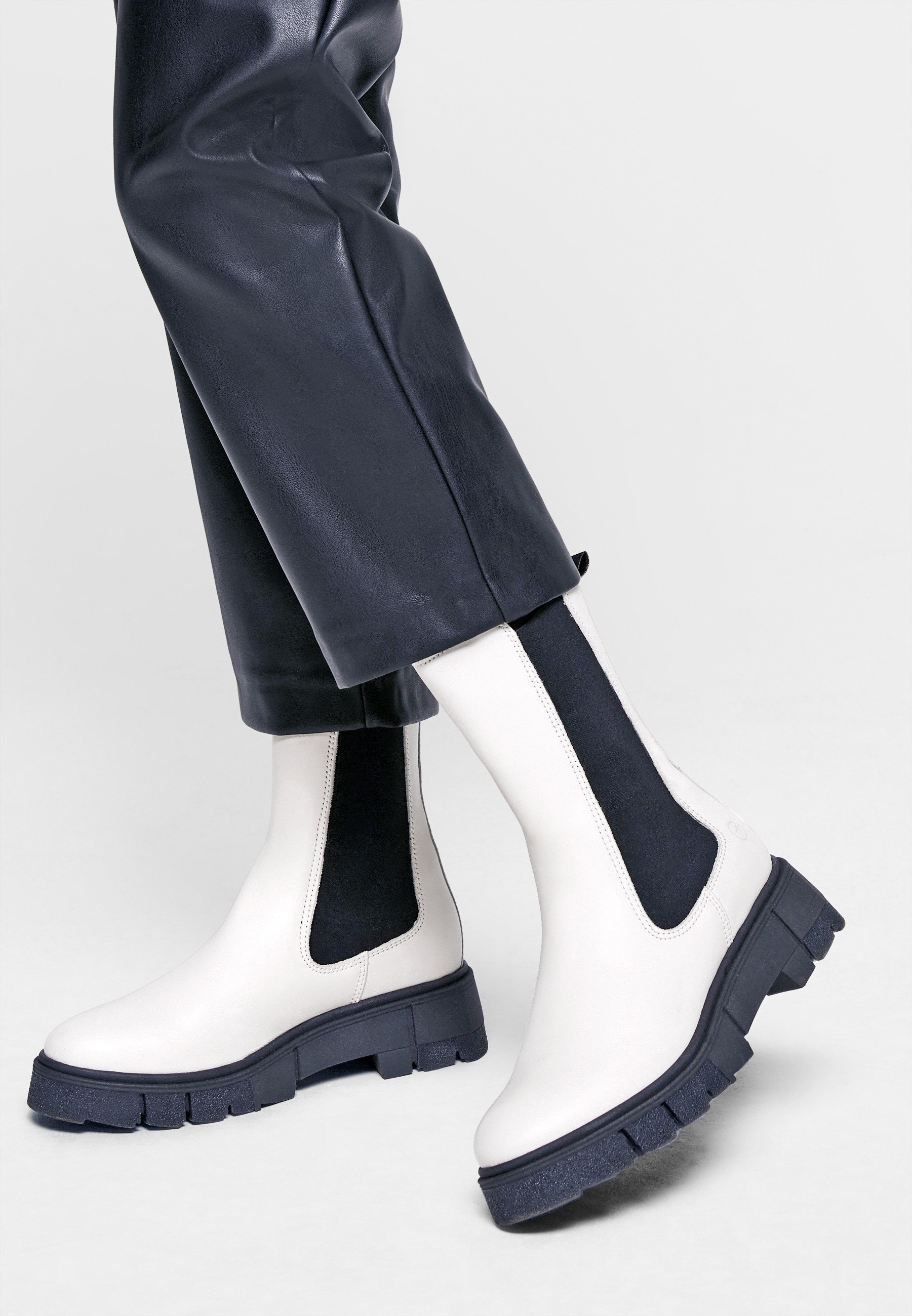 zalando bottes tamaris