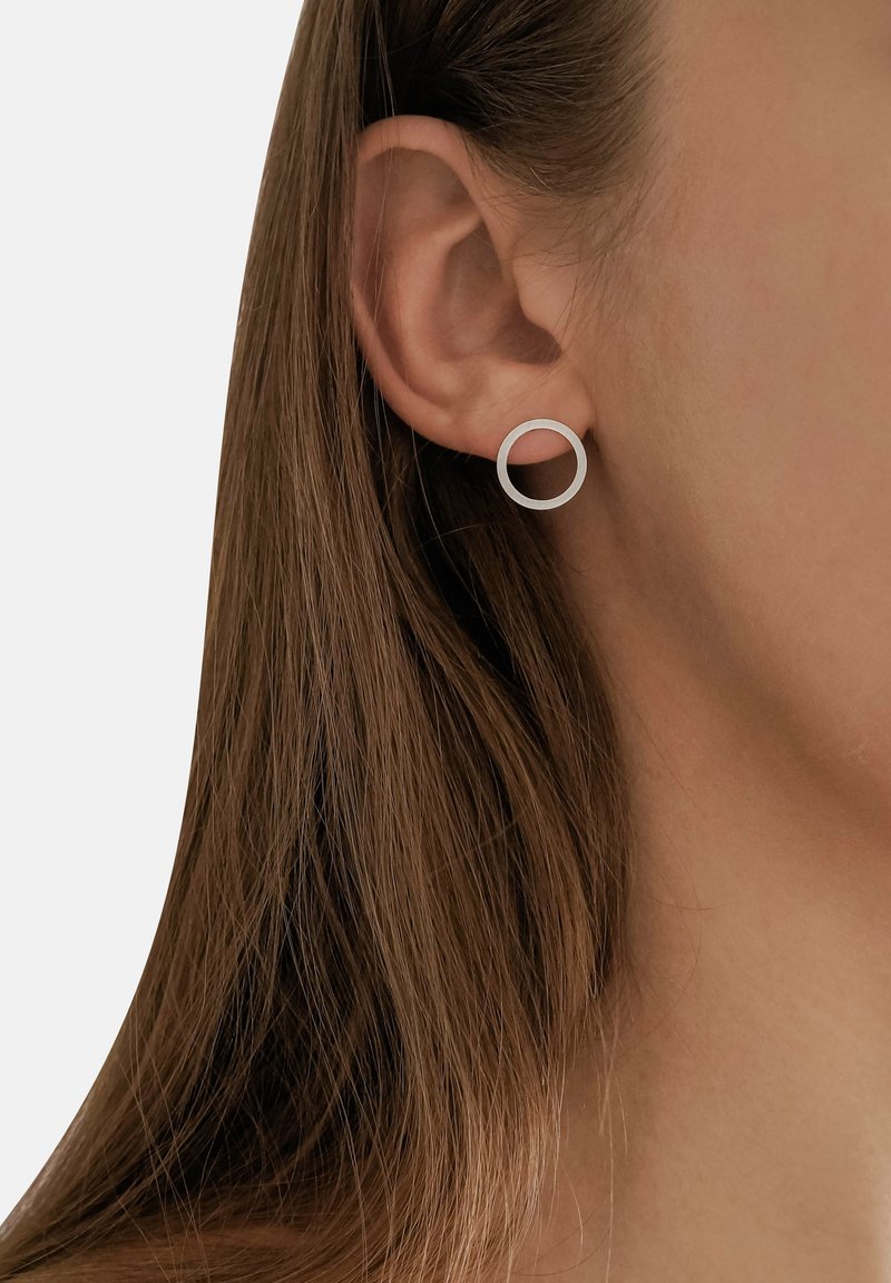 Boucles D'Oreilles Pendantes 2 Ronds Argentés - Diam. 8.3 Cm Et 2.5 Cm | Neuf Étiqueté