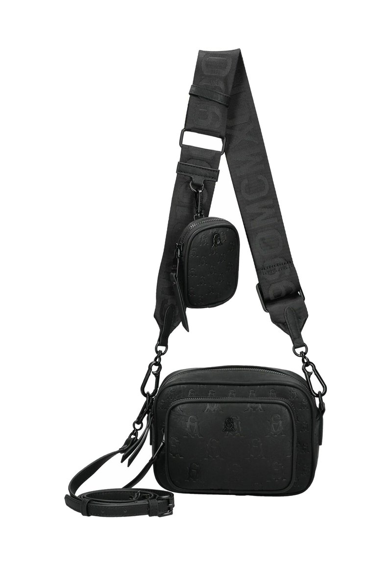 Sort crossbody taske lavet af struktureret materiale med prægede logo mønstre. Har en aftagelig lille pung og justerbar rem.