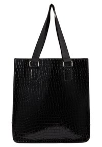 Sac fourre-tout noir avec un motif crocodile, texture brillante, double anses et forme rectangulaire. Présente des accents métalliques sur les anses.