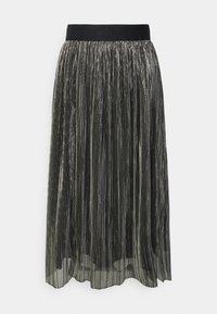 Falda midi plisada hecha de tela negra transparente con un acabado brillante. La cinturilla elástica presenta un logo. Diseño fluido con movimiento y textura.
