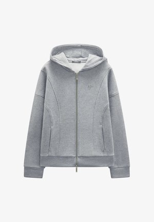 Szara polarowa bluza z kapturem, wykonana z miękkiego materiału, z kieszeniami z przodu, ściągaczami na mankietach oraz fakturowanymi szwami dla dodatkowego efektu.