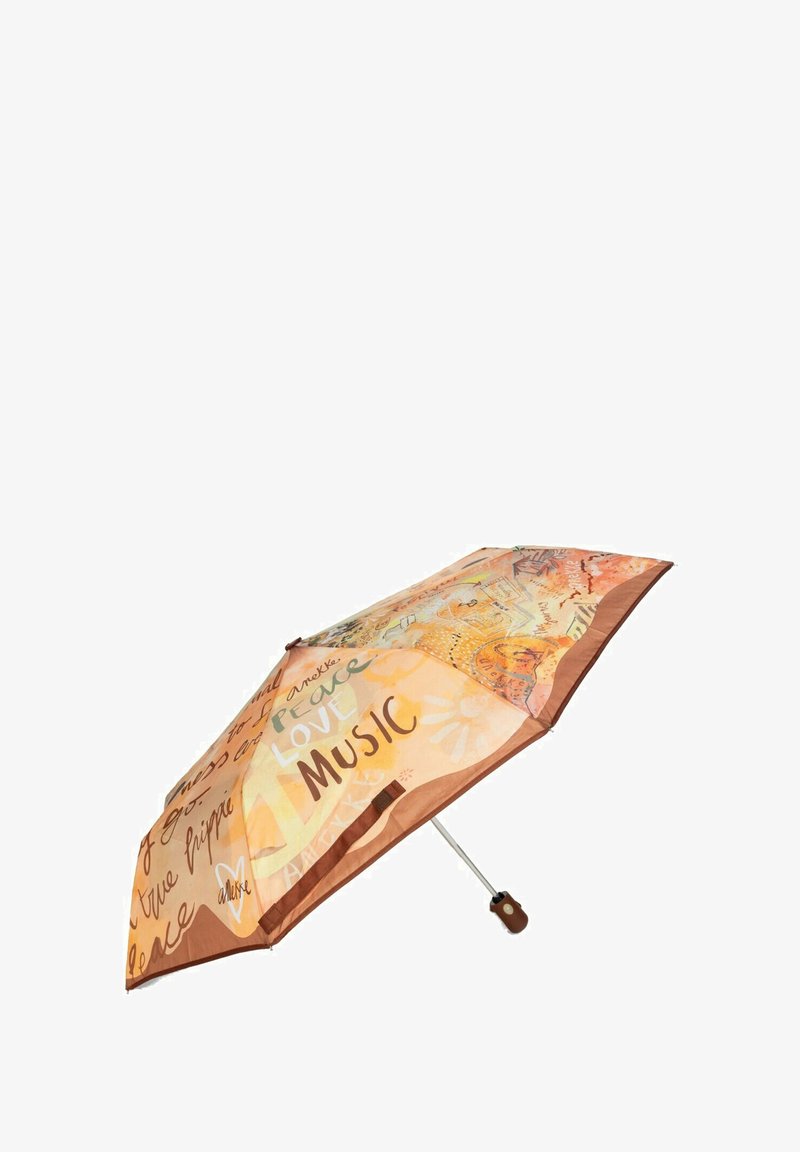 Ombrello arancione compatto con testi e design artistici che promuovono la pace, l'amore e la musica, dotato di manico e tracolla marroni.