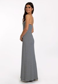 THE-ARE HONOR - Vestido largo - white