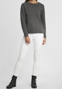 Oxmo Maglione - dark grey