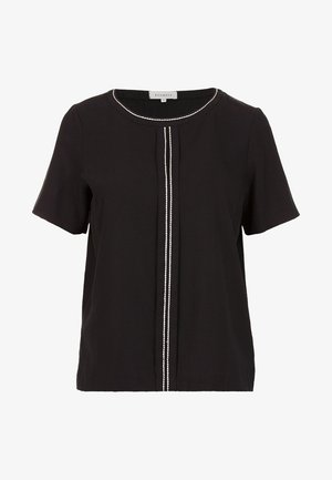 Haut noir à manches courtes avec un décolleté rond et un détail central brodé en blanc. Fabriqué en tissu lisse avec une coupe décontractée.