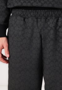 COACH NEW ESSENTIAL  - Tréningruha alsók - charcoal