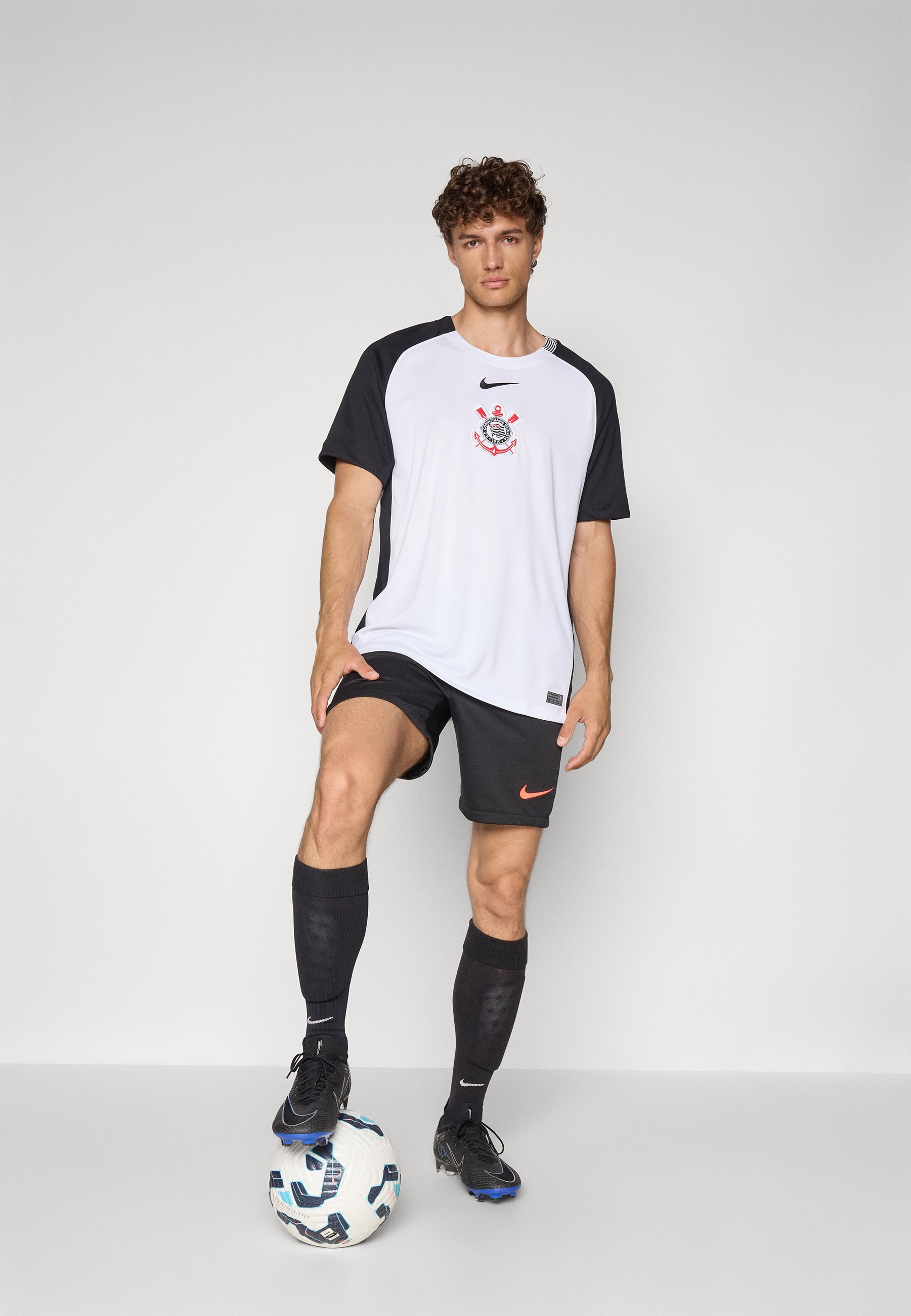 Nike Performance S.C. CORINTHIANS 2025/26 STADIUM HOME - Club wear