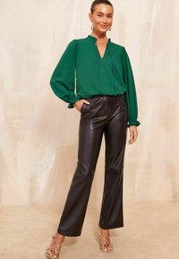 Friends Like These REGULAR FIT LONG SLEEVE TIE - Camicetta - green