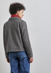 Street One Tunn jacka - grau