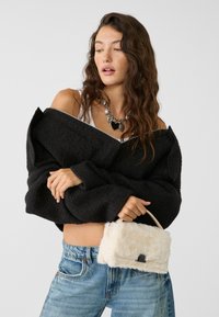 Stradivarius Torbica - white