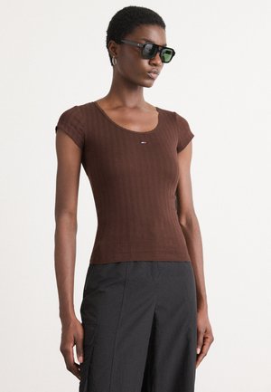 Basic T-shirt - rich brown