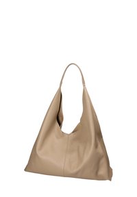 Grande borsa a spalla in pelle beige con un design morbido, una sola tracolla e una texture liscia. Presenta un'apertura arrotondata e nessun hardware visibile.