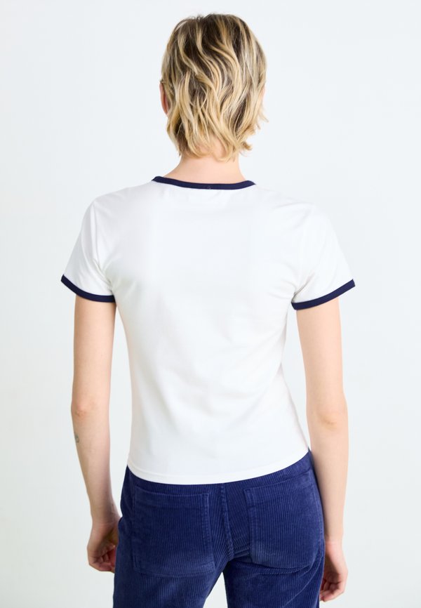 TYLER RINGER - Basic T-shirt4