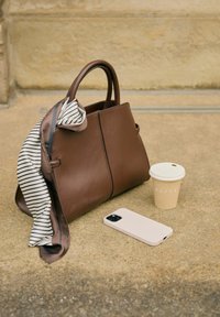 Kaffe KASCARFINA - Écharpe tube - black chalk coffee bean