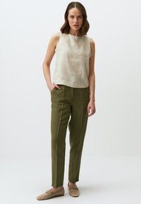 Jimmy Key ROUND NECK SLEEVELESS  - Bluse - taş