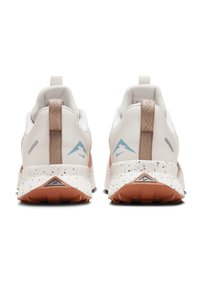Nike Performance JUNIPER TRAIL 3 - Tenisice za trail trčanje - white