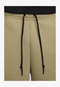 Non selezionato, neutral olive black