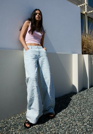 Bershka STRAPPY - Top - light pink