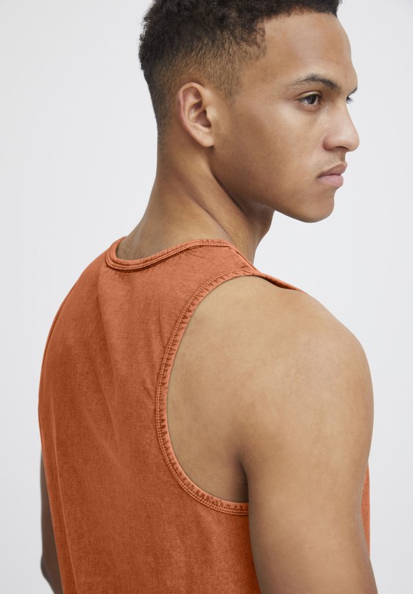 BHTank - Top - sequoia4