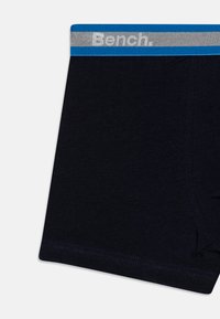 Bench 3 PACK - Hlačke - schwarz/grau/navy