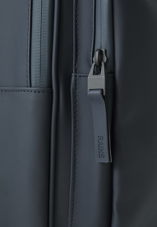 BOOK DAYPACK UNISEX - Rucksack4