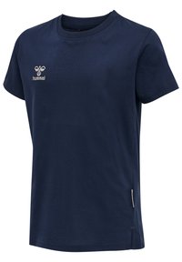 Navyblå kortärmad t-shirt i bomull med rund hals och en liten broderad logotyp på bröstet. Sidoflikar vid fållen.