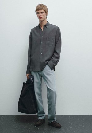 Shirt - grey