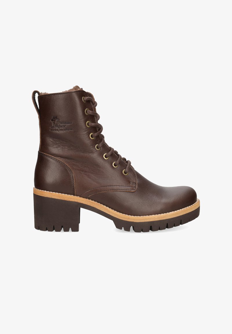 Bottine en cuir marron avec bout rond, design à lacets, œillets dorés, dessus texturé, et talon bloc robuste avec semelle en caoutchouc.