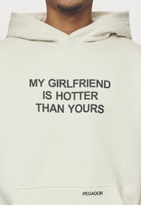 Pegador LOBOS BOXY HOODIE - Sweatshirt - washed salty cream